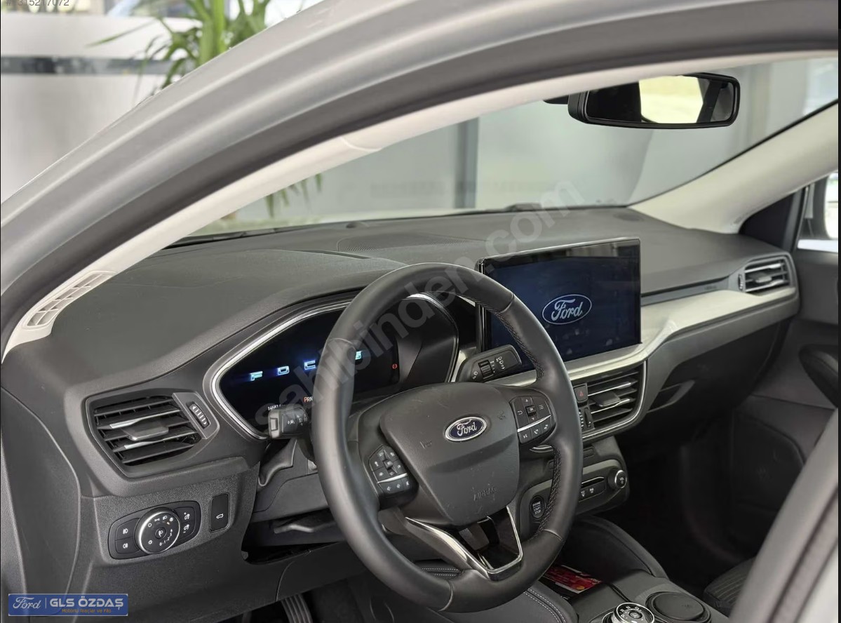 FORD FOCUS TİTANİUM X + KIŞ PAKET 2025 MODEL